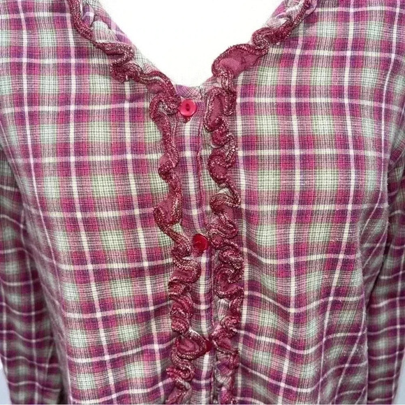 The Territory Ahead plaid ruffled front long sleeve button down shirt / blouse - Picture 7 of 7